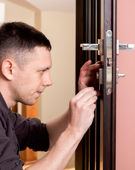 : Professional Locksmith For Commercial And Residential Locksmith Services in Buffalo Grove