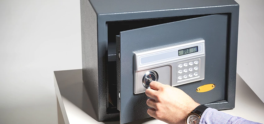 Jewelry Safe Unlocking Service in Buffalo Grove, Illinois